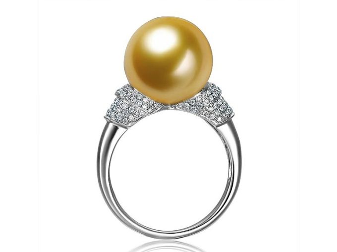 Anthony South Sea Pearl and Diamond Ring