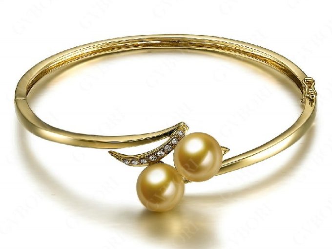 South Sea Pearl Kathryn Bangle Bracelet